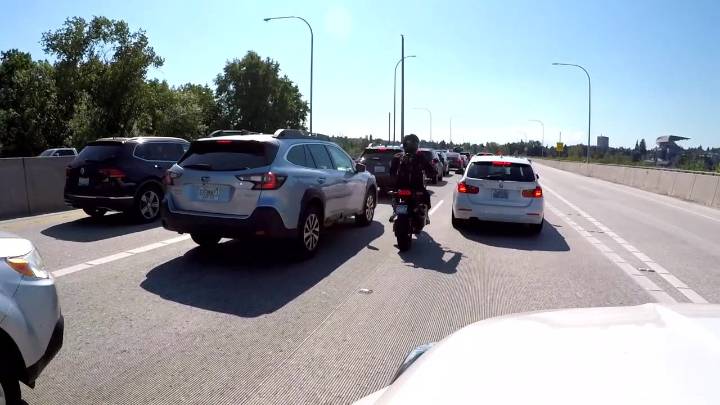 Is lane splitting illegal in Washington?