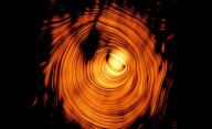 Astrónomos descubren el ‘Ojo de Sauron’ en el espacio profundo