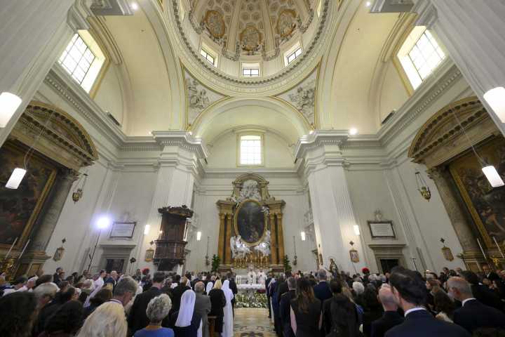 At Assumption Mass, Pope Leo XIV urges Catholics to say ‘yes’ to God