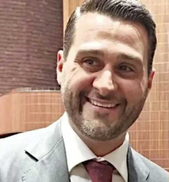 FGR remueve a Arturo Serrano, titular de su Órgano de Control, y a 9 más por presunta corrupción