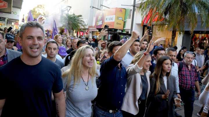 Tensión e incidentes en un acto electoral conducido por Karina Milei en la provincia argentina de Corrientes