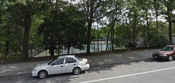 One dead, four injured in shooting at Bronx basketball game: cops