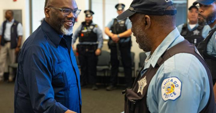‘Stay out of our city': Chicago officials slam Trump’s threat to target the city