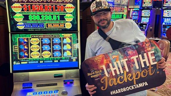 Lucky gambler hits 389 jackpots in 1 day winning over $1.8 million