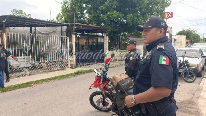 Movilización policíaca en la Col. Chuburná de Mérida por un hombre armado