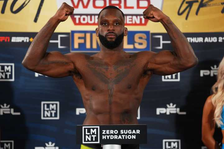 Fabian Edwards sleeps Dalton Rosta to win PFL Middleweight World Tournament