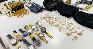 Armas, chalecos y joyas: el arsenal que la Guardia Civil ha requisado a una pareja de ladrones en Extremadura