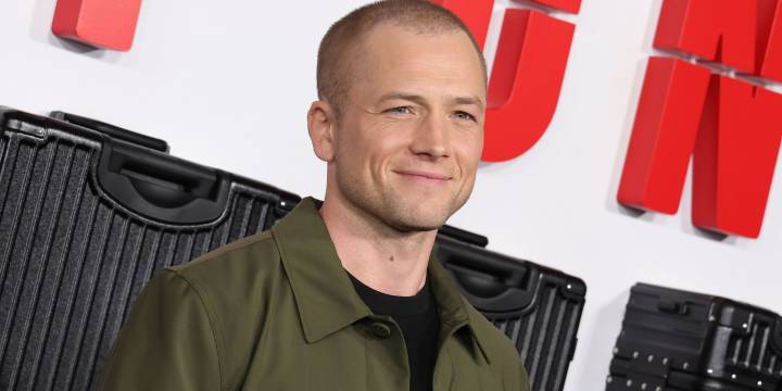 Taron Egerton Sang Elton John's "I'm Still Standing" In Both Rocketman and Sing