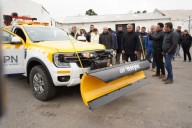 Vialidad Provincial suma camioneta equipada para despeje de nieve en rutas