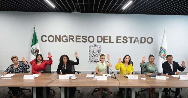Aprueban propuesta legislativa para dignificar salas de espera en hospitales públicos