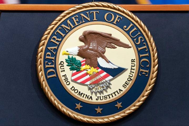 20 estados y DC demandan al Departamento de Justicia por retener fondos para víctimas