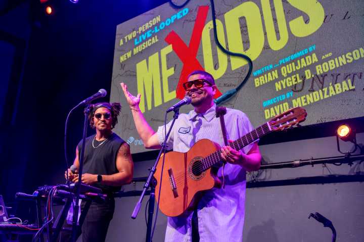 El musical 'Mexodus' desafía en Nueva York la narrativa migratoria de Trump