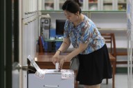 Taiwán vota destitución de legisladores opositores y reactivación de central nuclear