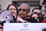 Norton proposes body cameras for D.C. troops