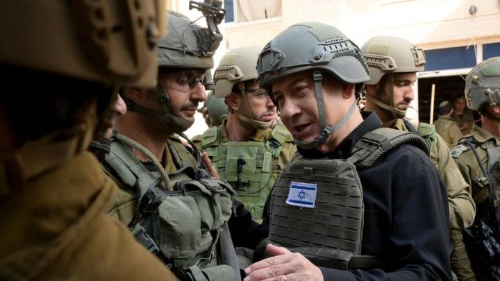 Netanyahu aprueba la ofensiva contra la ciudad de Gaza y subraya que las conversaciones sobre los rehenes continúan