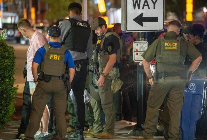 Man charged with felony for tossing sandwich at “fascists”