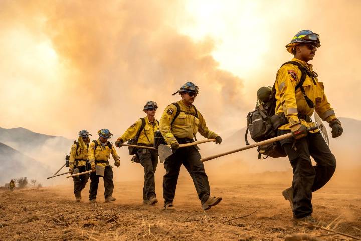 Incendios forestales en California han quemado hasta 83,000 acres