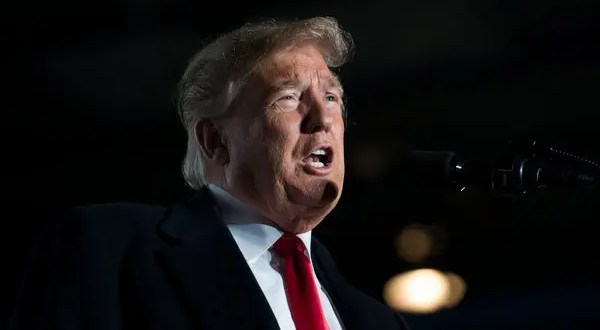 México «hace lo que nosotros le decimos que haga»: Trump