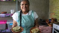 La historia de doña Honorina, una cocina ancestral de Tlaxcala que brilla entre gorditas y mole de guajolote