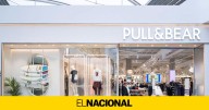 Pull&Bear firma el top minimalista que se lleva con vaqueros y mucha actitud