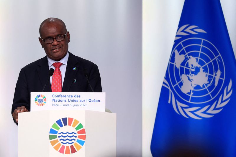 Solomon Islands blocks US, China, Taiwan from Pacific's top political meet