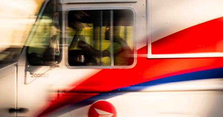 Canada Post loses $407 million in second quarter