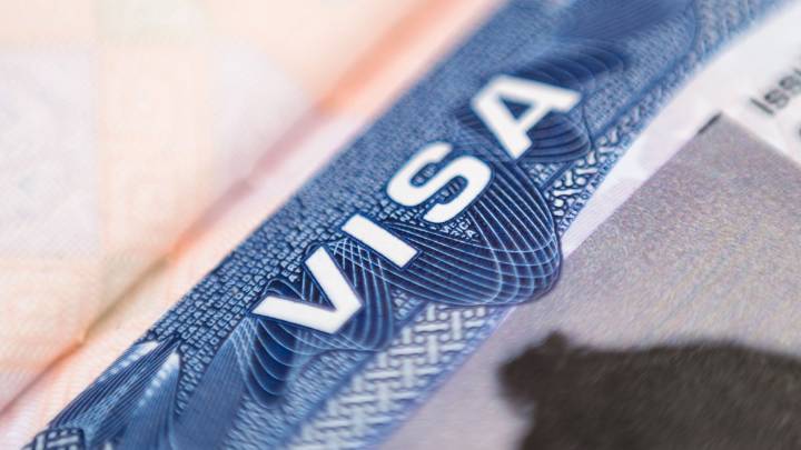 EEUU revisa más de 55 millones de visas por posibles violaciones