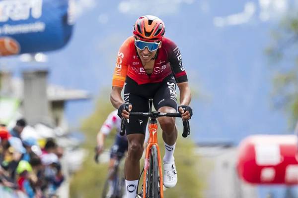 Egan Bernal encabeza la armada latinoamericana en la Vuelta 2025