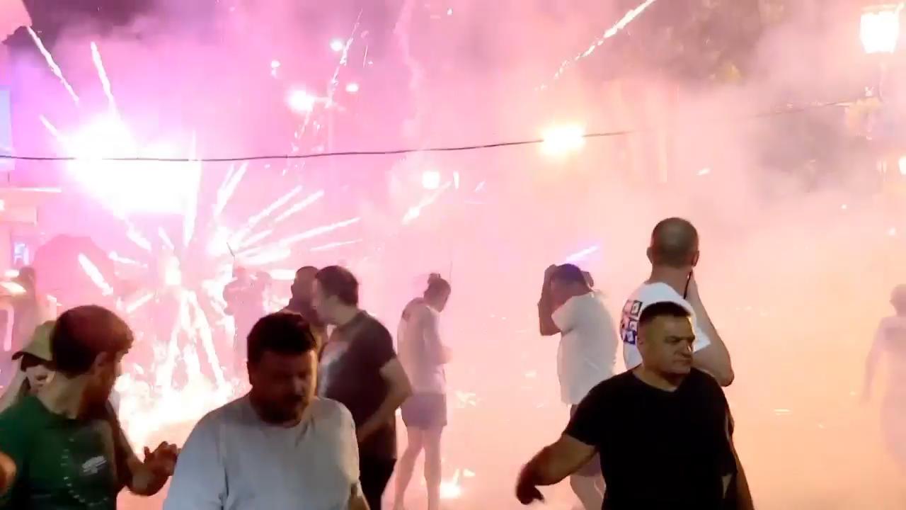 Tensions soar in Serbia during pro and anti-government demonstrations