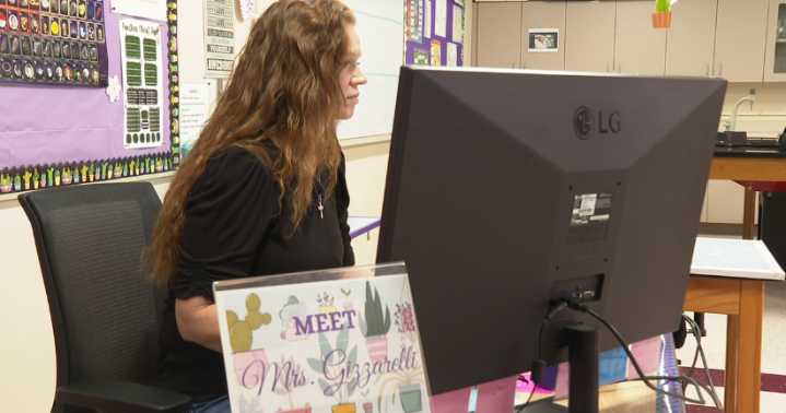 Derby High School Teacher begins battle with thyroid cancer as school year begins