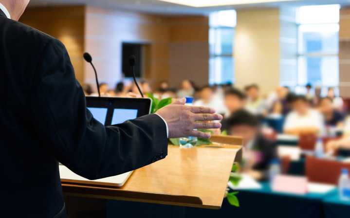 Northern Va. students launch website to encourage discussion about controversial topics
