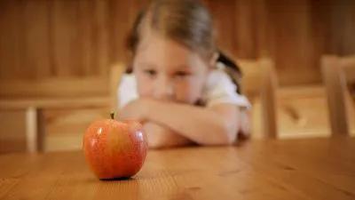 Preocupación por la “dieta de las princesas”: Afecta a niñas y adolescentes en pleno crecimiento
