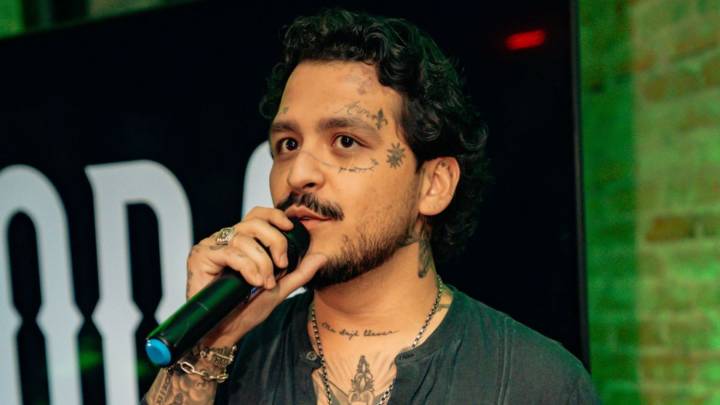 Christian Nodal pide perdón a Cazzu: “Me enamoré” y explica su ruptura