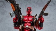 The New Marvel Legends Maximum Series Deadpool Lives Up to Those Descriptors