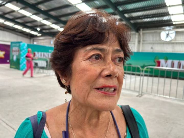 Historias: María Eugenia, una adulta mayor, dedica su vida a conocer la palabra de Dios