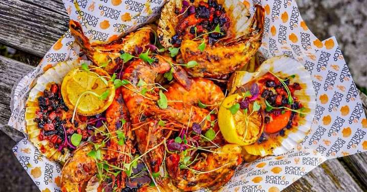 Tiny village an hour from Bristol has pub where you can eat spectacular seafood by gorgeous beach