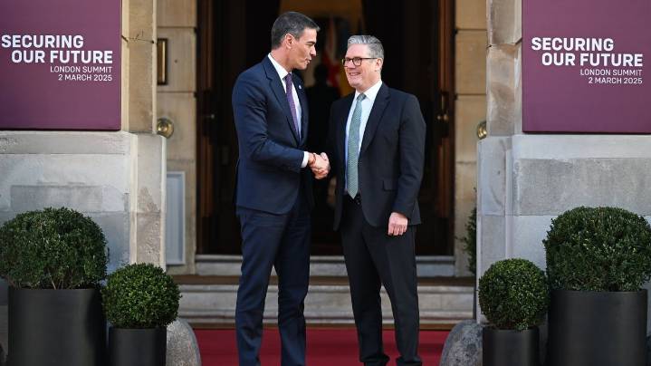 Pedro Sánchez se reunirá con Starmer el 3 de septiembre en Downing Street