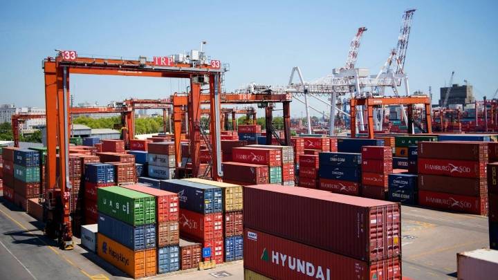 Importaciones: el Gobierno actualizó las normas de seguridad de un grupo de productos de consumo