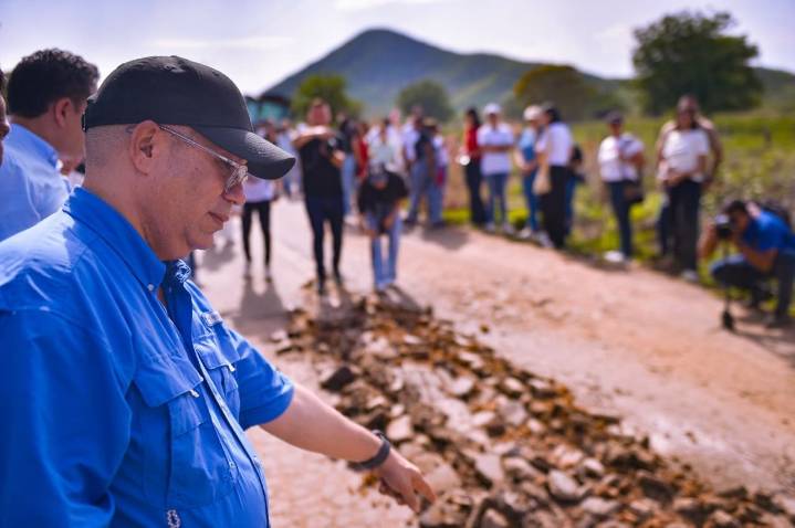 Alcalde de Valledupar Inicia Obras de Mejoramiento Vial en Corregimiento de Las Raíces