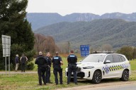 Australian police identify suspect in fatal shooting of officers as manhunt enters second day
