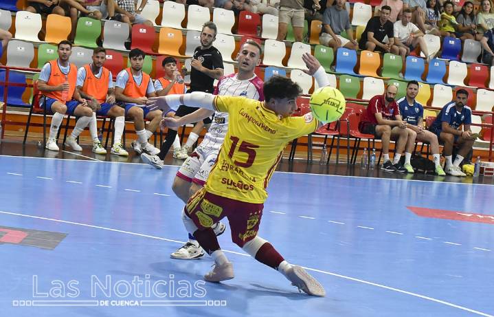 El VivoCuenca compite ante un Manzanares de Primera (1