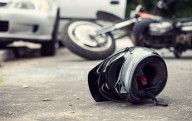 Muere un motorista que choca a supuesto exceso de velocidad