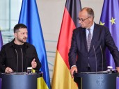 Trump touts second trilateral meeting before Putin summit; Zelenskyy pushes