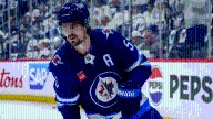 Scheifele 'excited' to have Toews join Jets in return to NHL