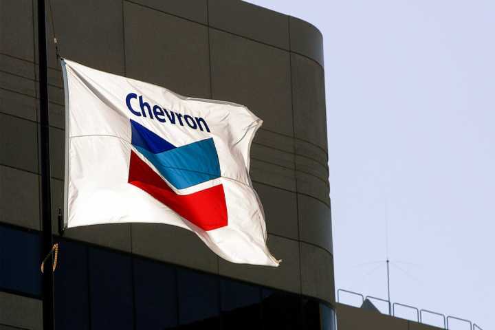 Chevron anuncia producción limitada de petróleo en Venezuela para el mercado de EE.UU.