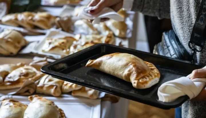 Esta es la mejor empanada de pino 2025 de la RM