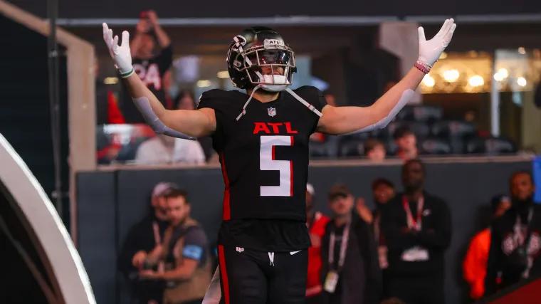 Fantasy Football Auction Strategy 2025: Best draft tips, advice for salary cap nominating, budgeting, and bidding