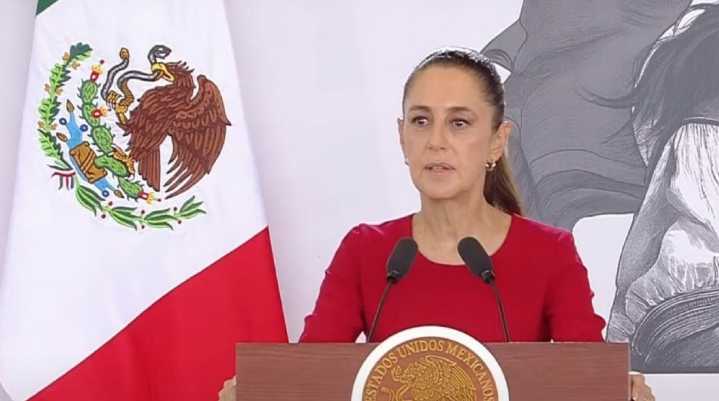 Sheinbaum descarta desabasto de gasolina; Pemex atribuye retrasos a mantenimiento y problemas logísticos
