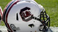 Gamecocks assistant Robertson hospitalized after car accident