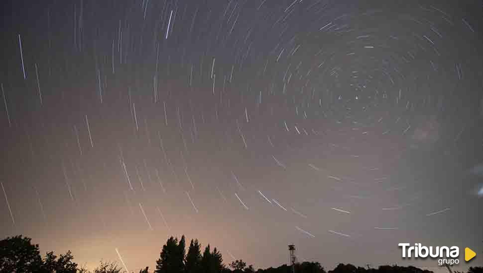 Una impresionante bola de fuego se deja ver en el cielo de España durante la lluvia de Perseidas